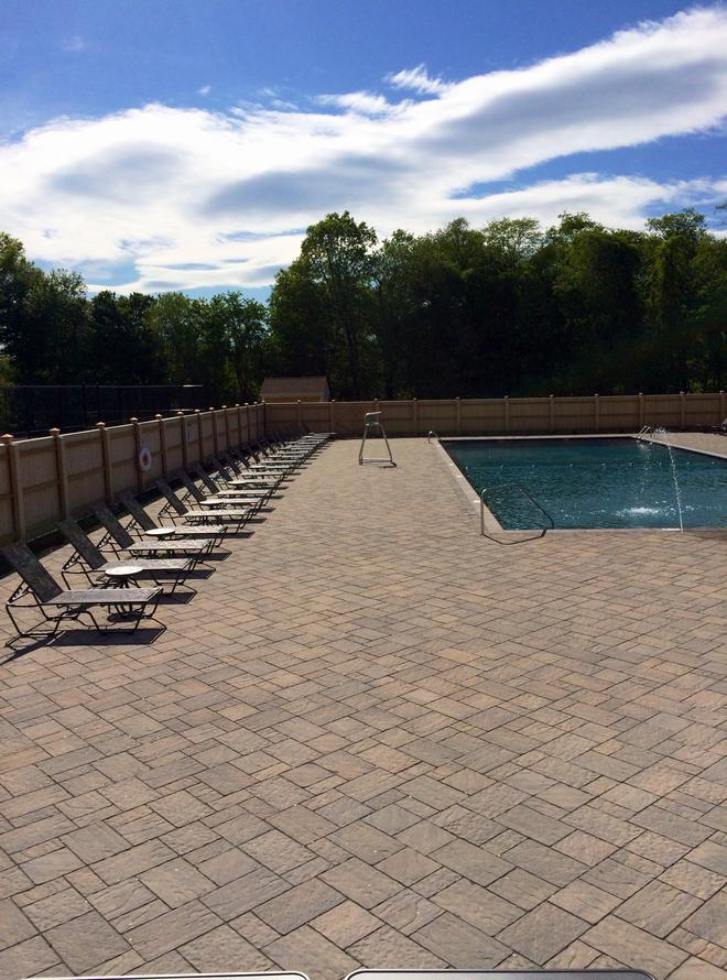 Ledgemont Country Club Mobile View Album